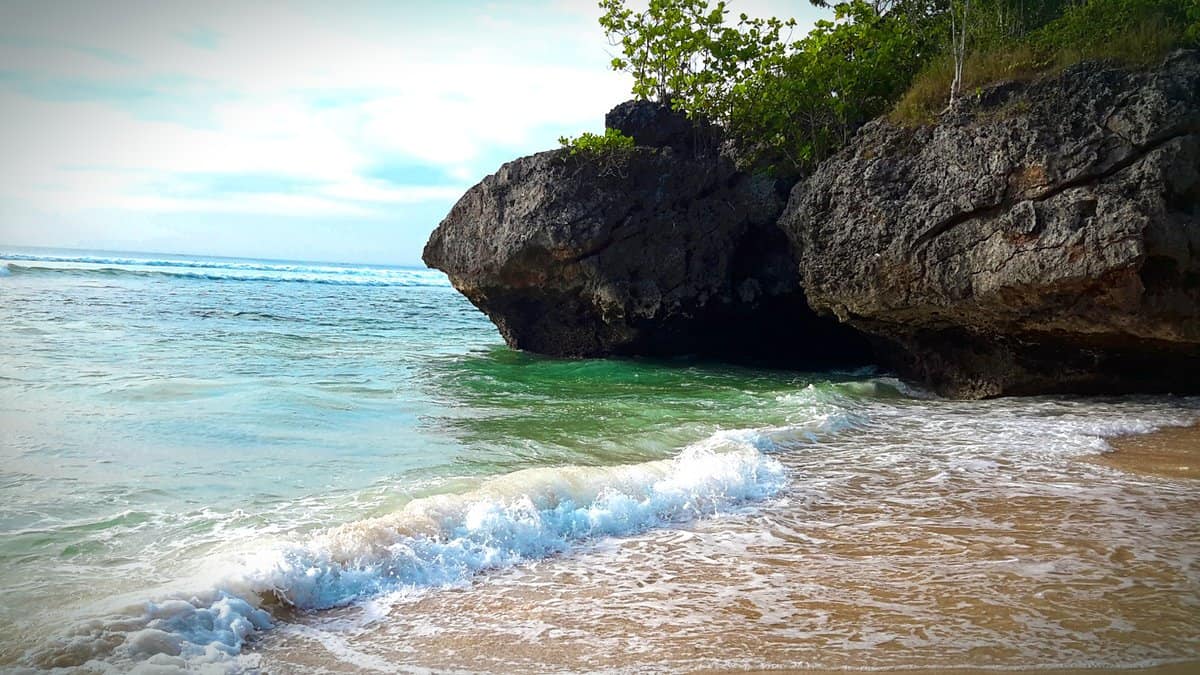 Padang Padang Beach Best Bali Beaches - Padang Padang Beach