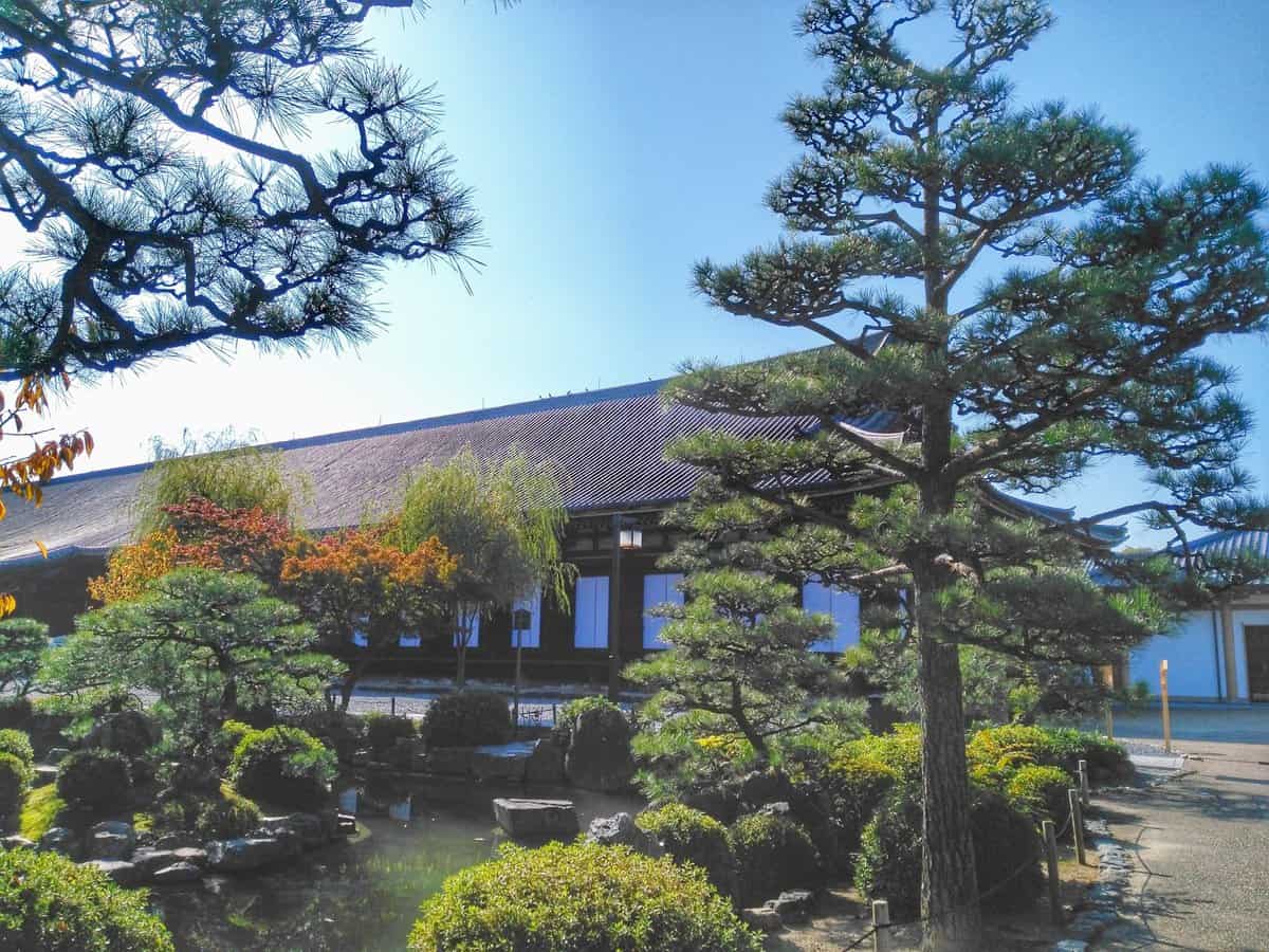 planning a trip to Japan for the first time - Sanju Sangen Do Shrine Kyoto