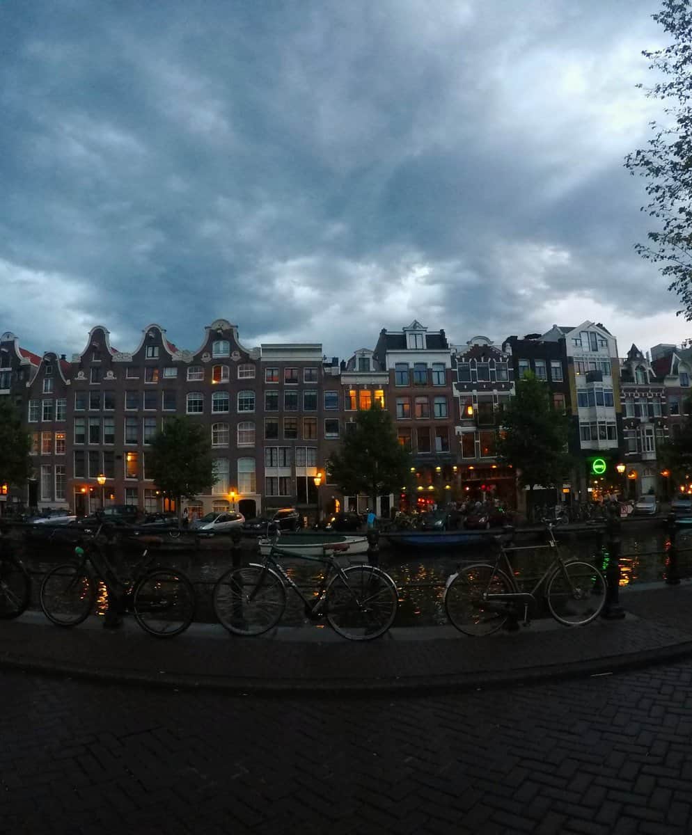 Airbnb benefits Amsterdam neighborhood