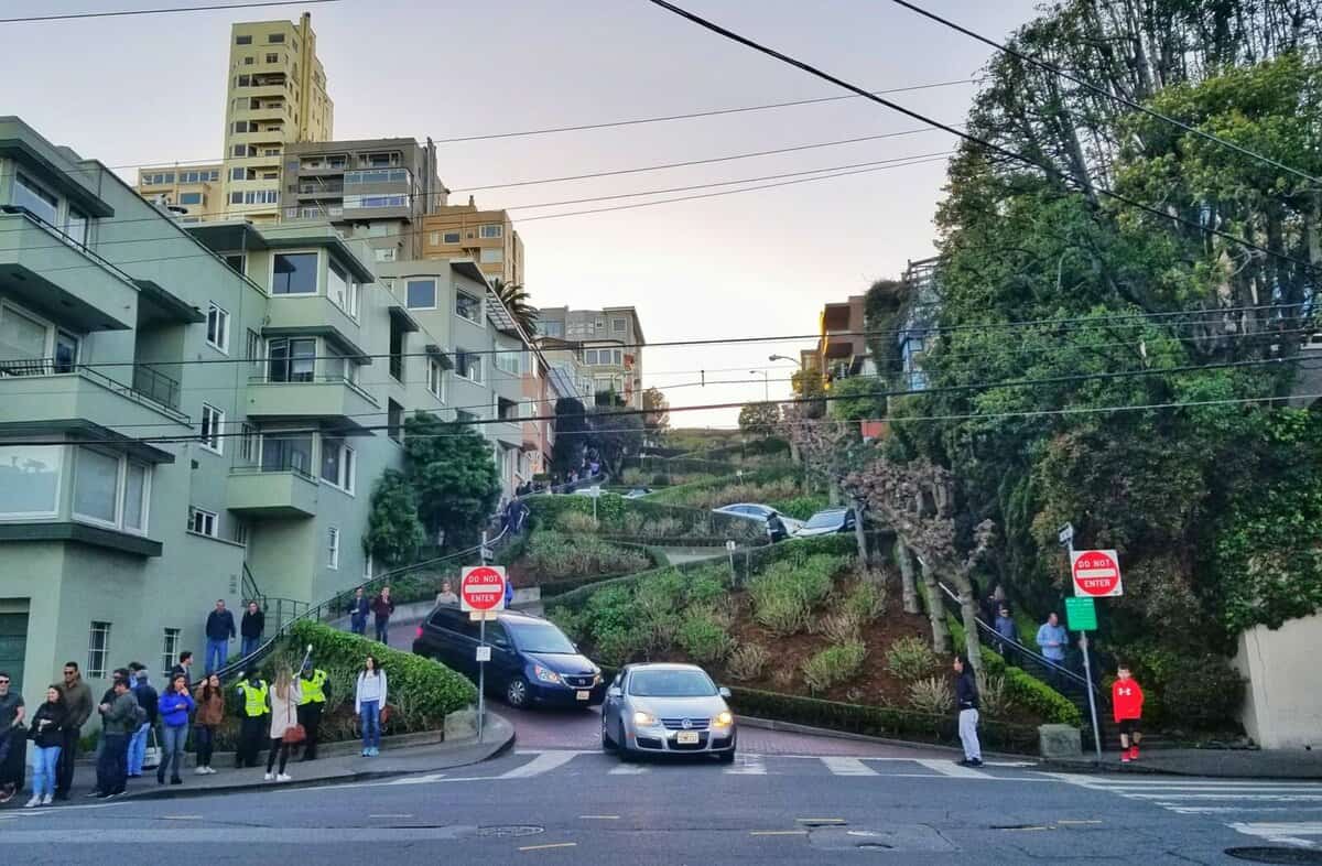 San Francisco in one day - Lombard Street