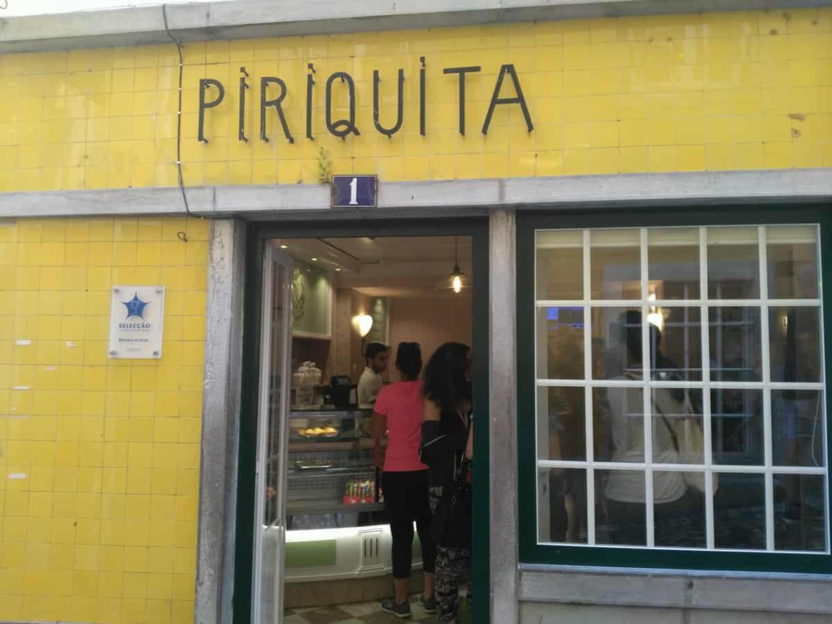 things to do in Sintra Portugal - eat pastries