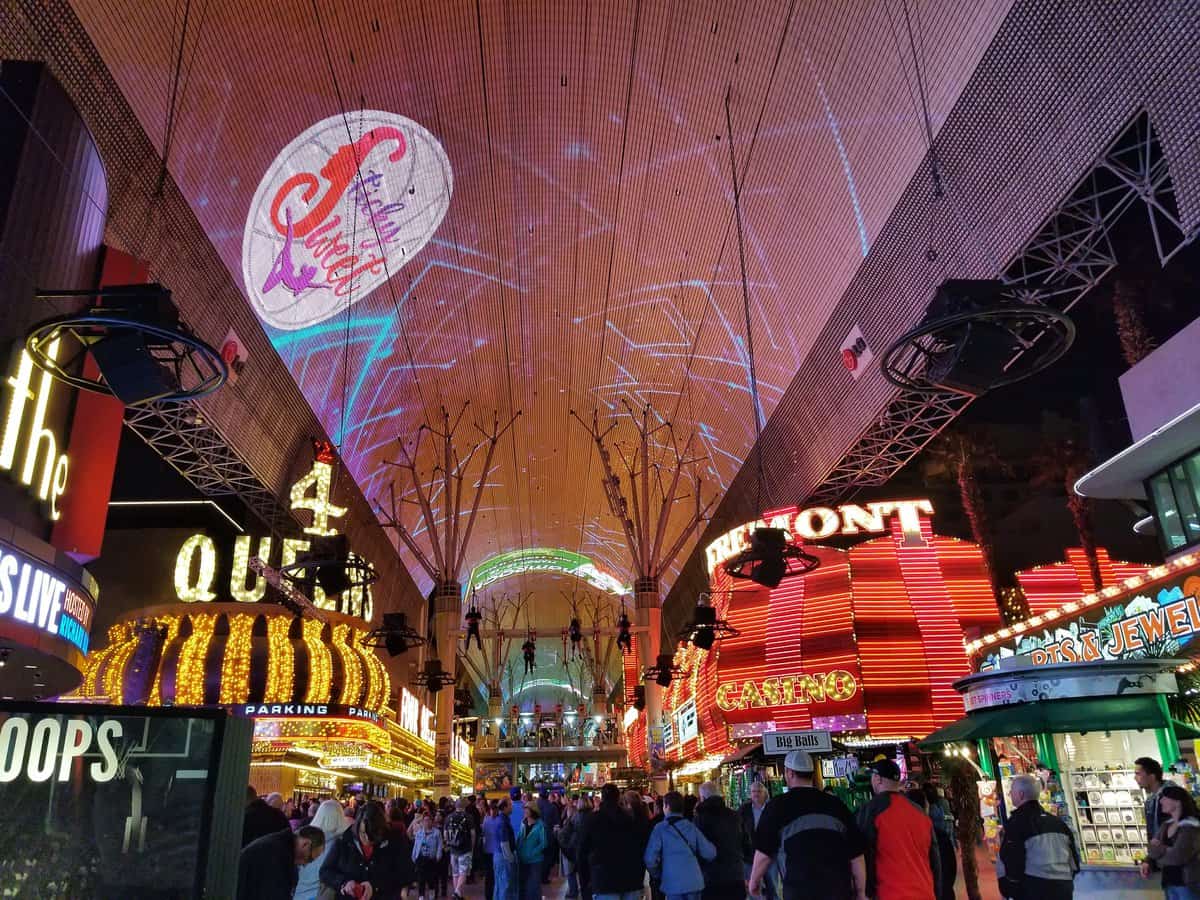 fun things to do in Las Vegas for free - Fremont Street Experience