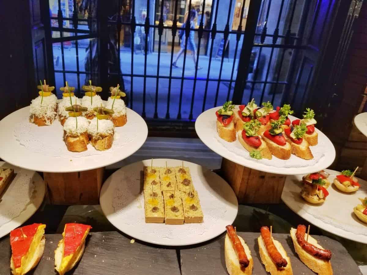 Barcelona travel tips - where to eat tapas