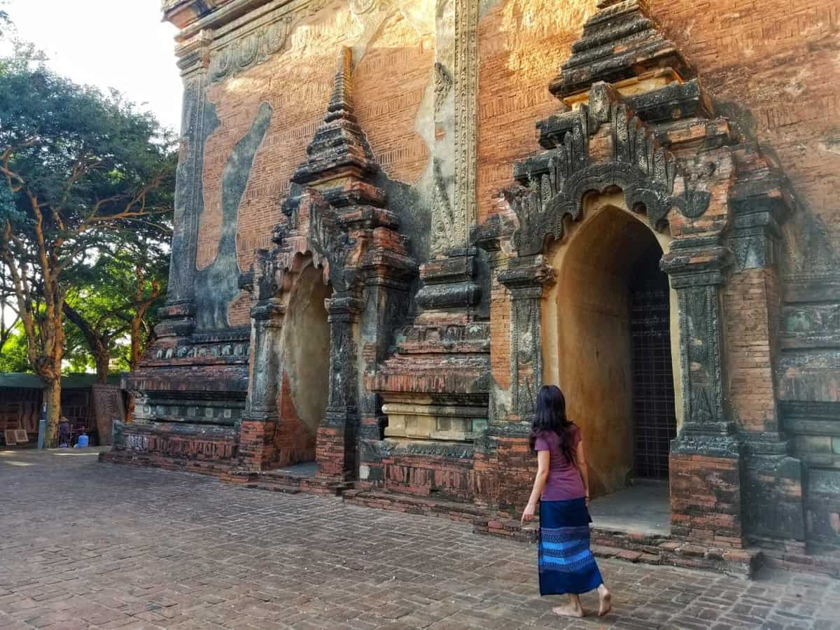 Temples of Bagan - Htilominlo