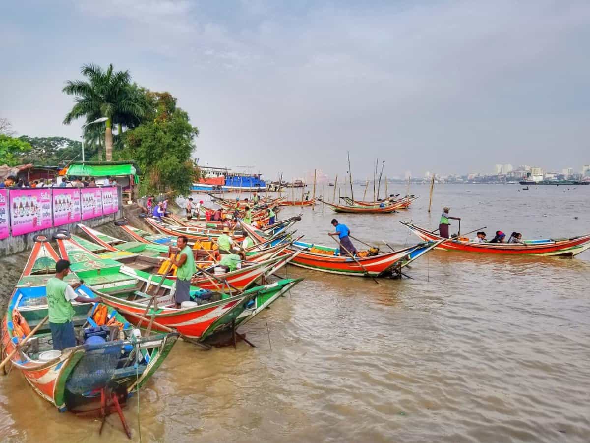 What to do in Yangon - Ride Rive Ferry