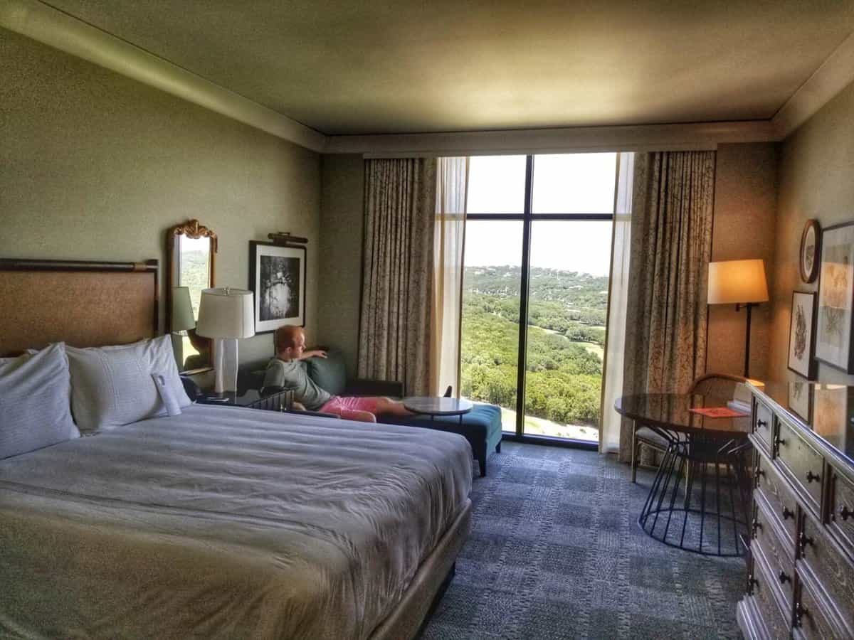 Staycation Austin For Couples - inside room