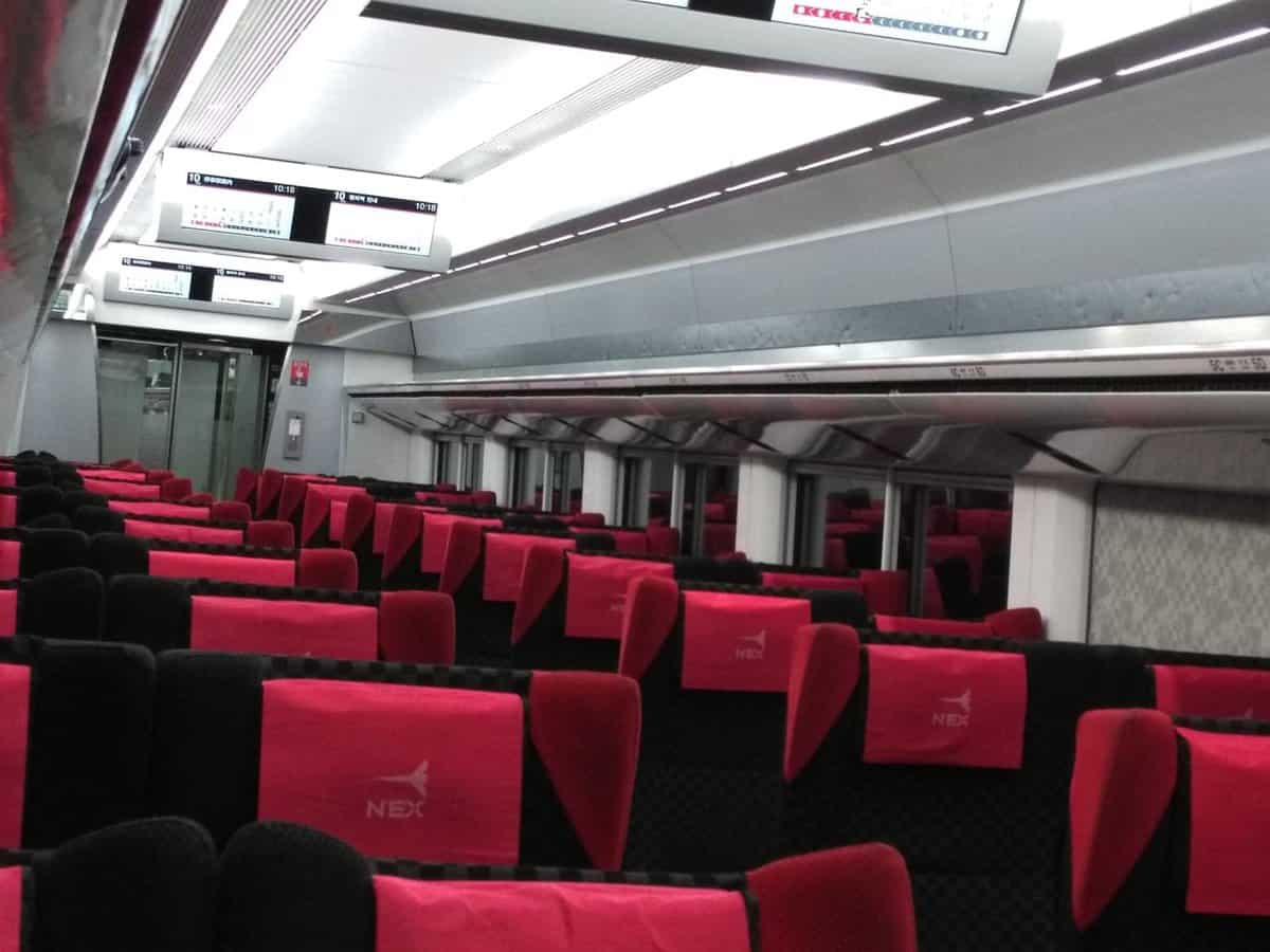 Japan Train Travel Coronvirus