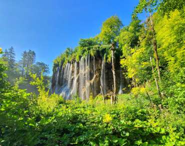 how to choose between Krka and Plitvice Parks
