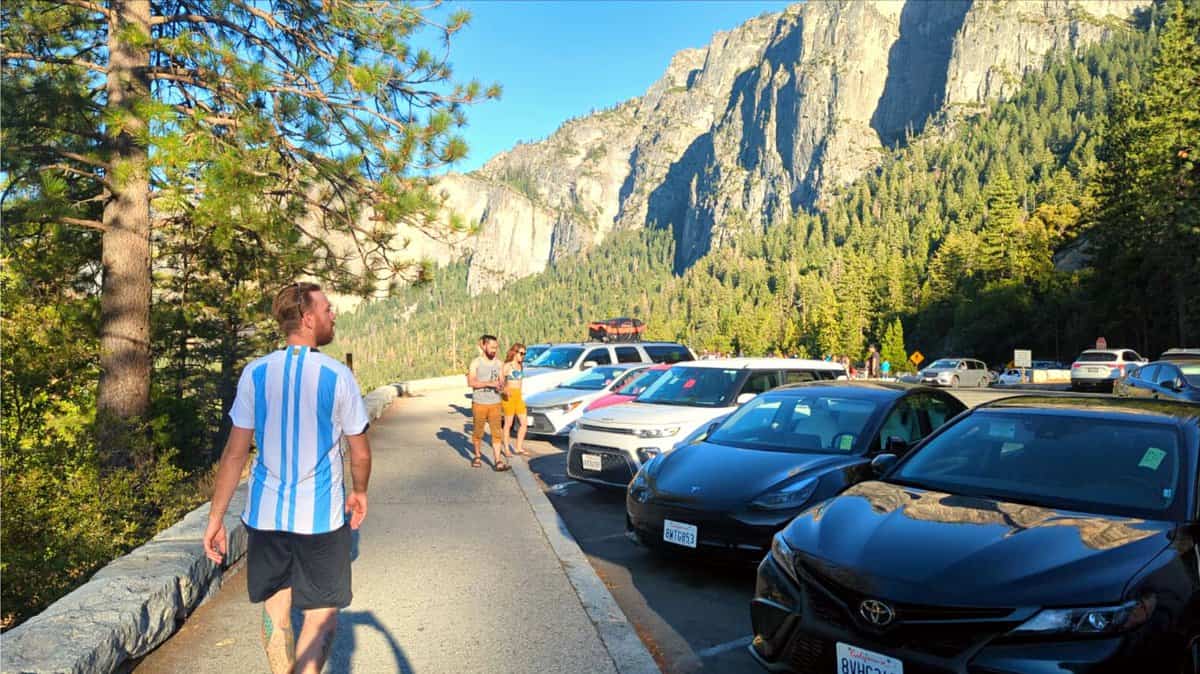 Yosemite Solo Traveler