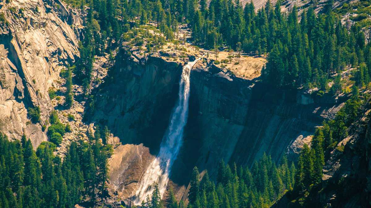 Vernal Falls Yosemite Photo places