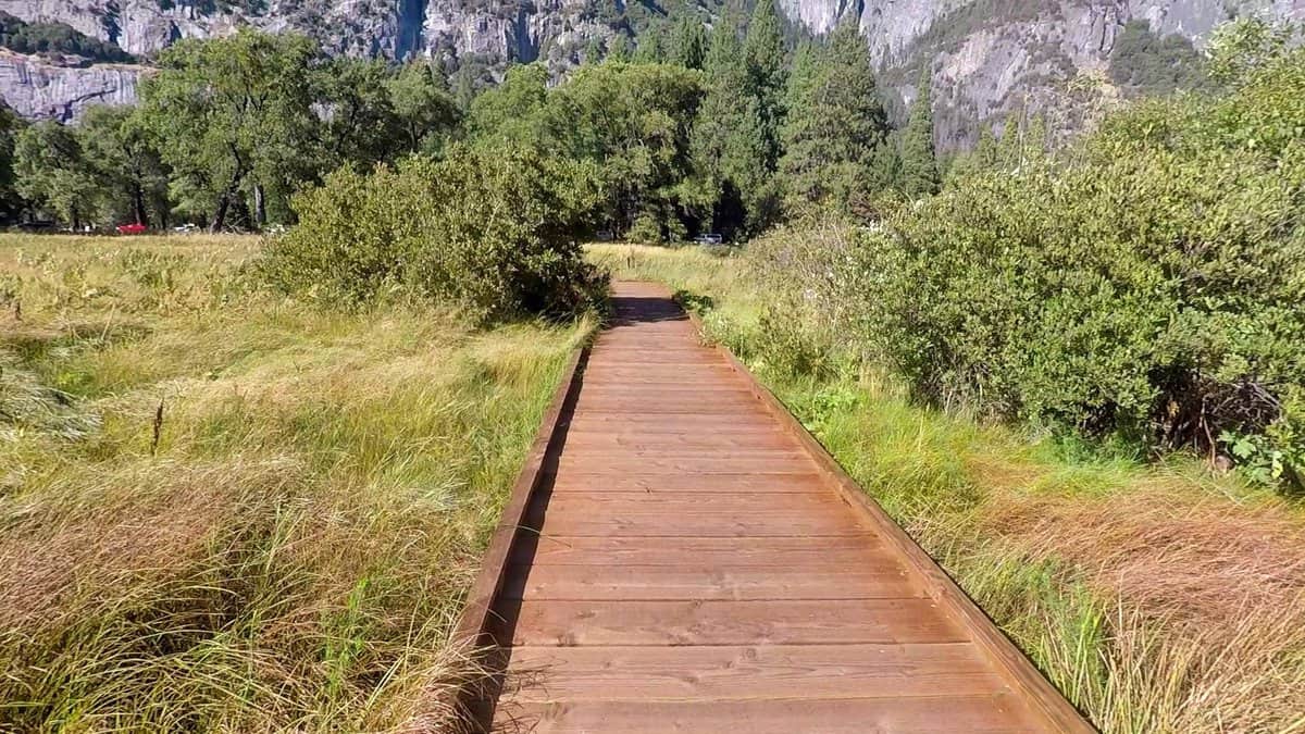 where to enter Yosemite Park