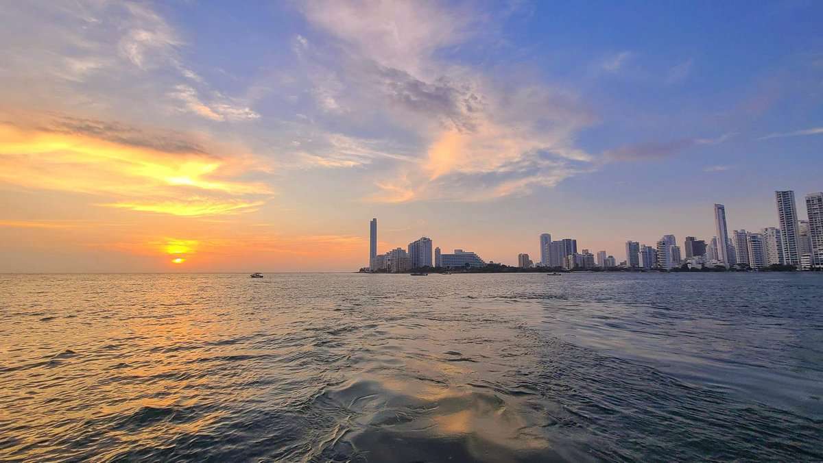 Cartagena sunset boat cruise in Colombia