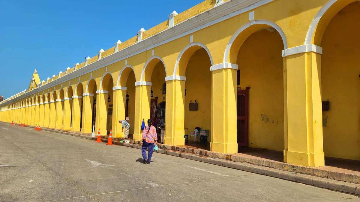 Cartagena walled city sightseeing during Colombia itinerary