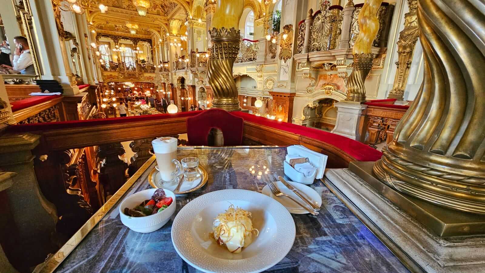 New York Cafe Budapest Breakfast