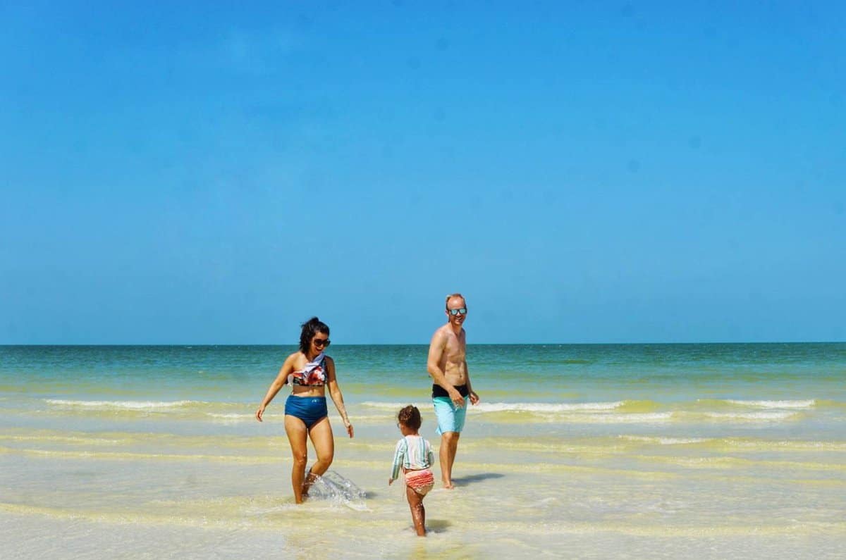 Holbox and Isla Mujeres Island beaches