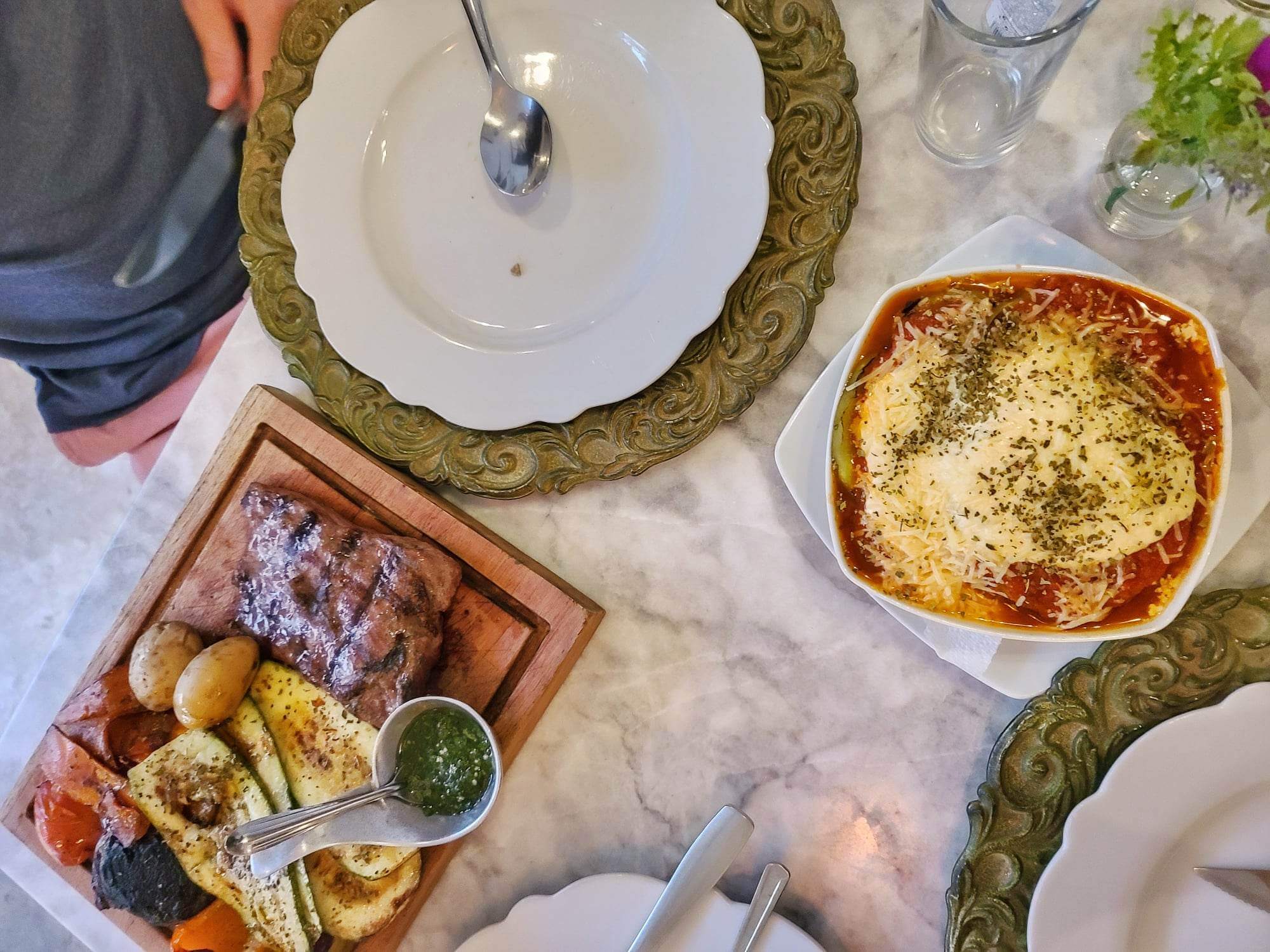 restaurants of Holbox compared to Isla Mujeres