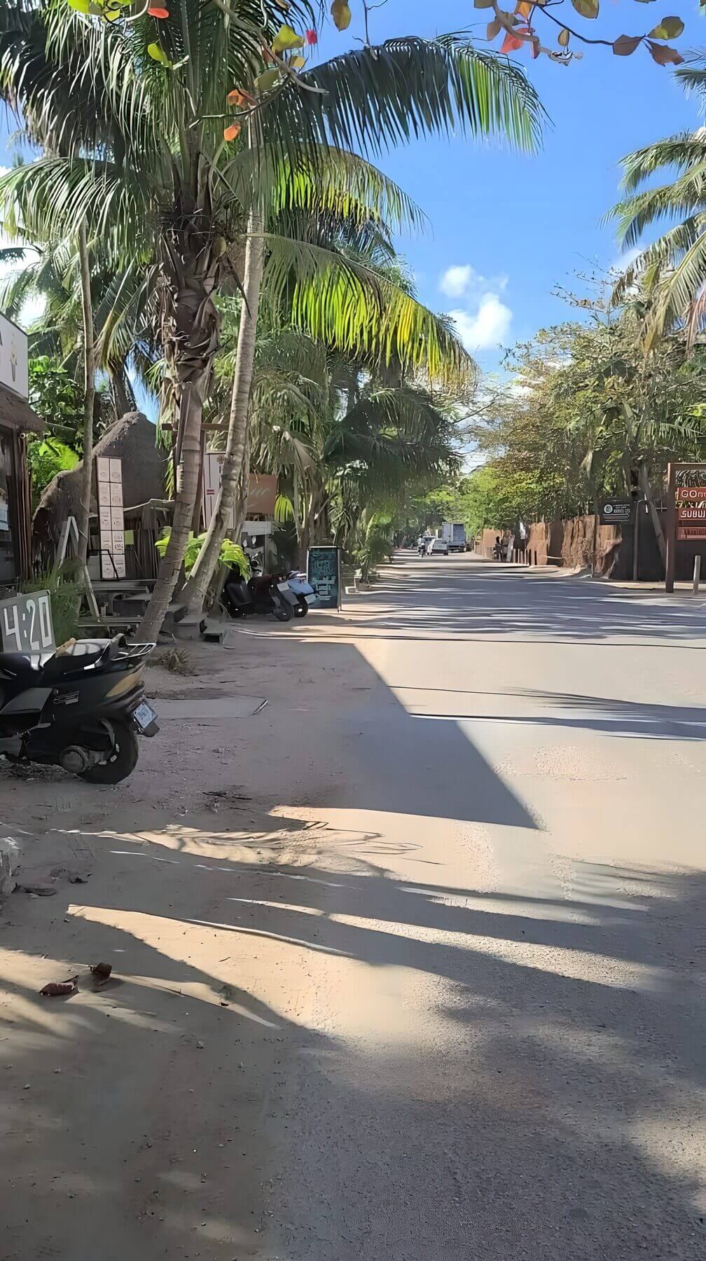 Tulum street