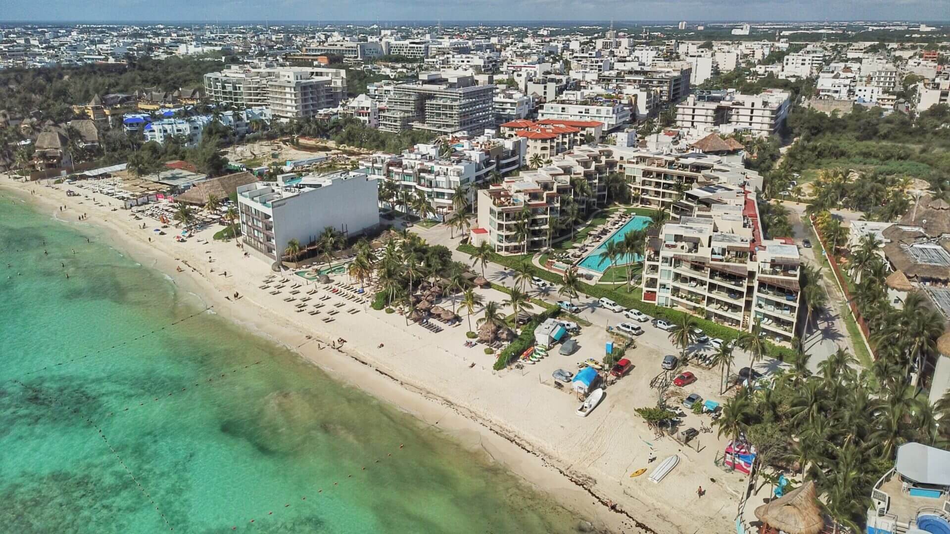 picking the neighborhood in Playa Del Carmen to stay for vacation
