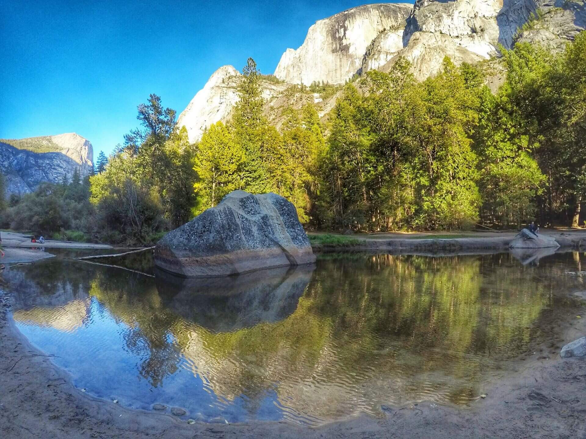 Yosemite 1 day trip - Mirror Lake Must See