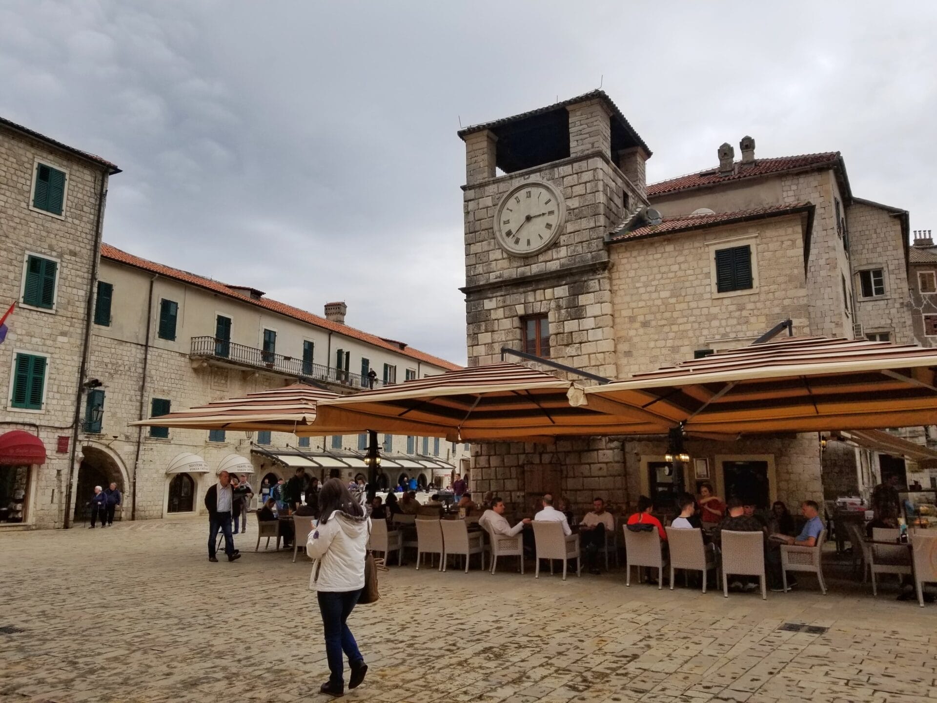Kotor Montenegró things to do - Restaurants in the square