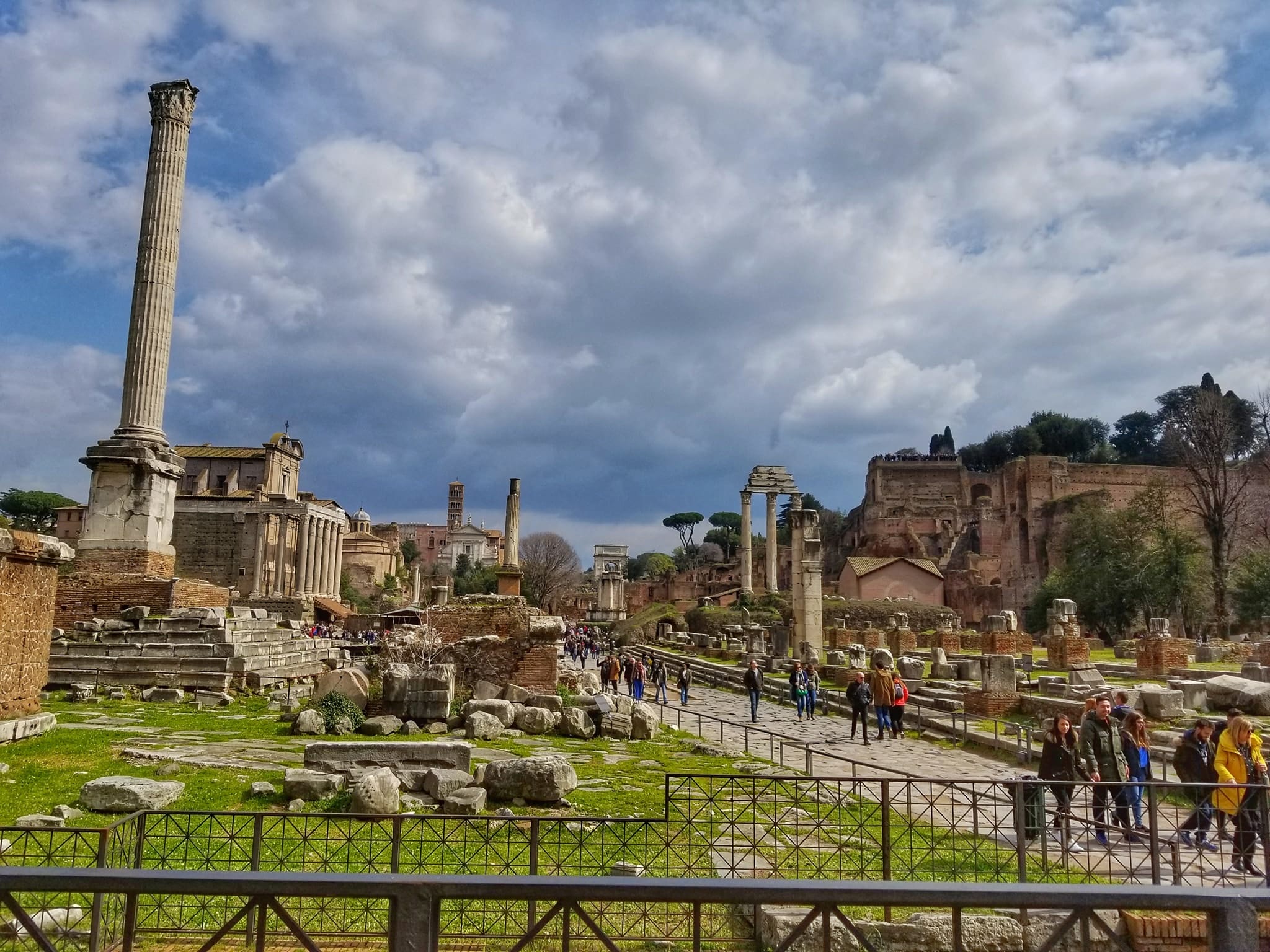 Places to visit in Rome Italy in 4 days - Roman Forum