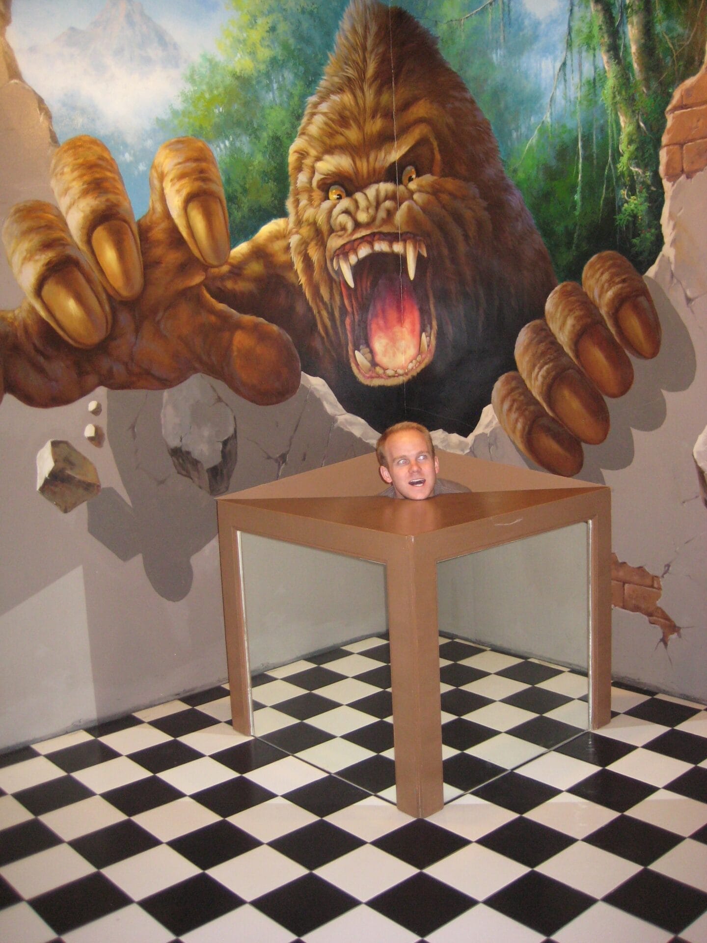 Art In Paradise - Chiang Mai, Thailand. King Kong!