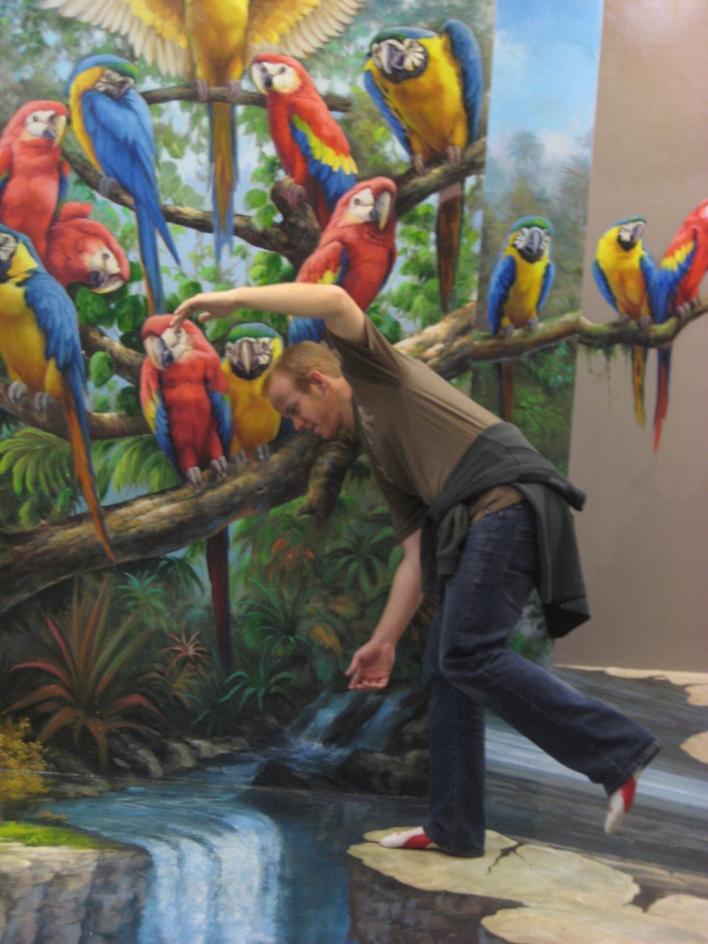 Art In Paradise - Chiang Mai, Thailand. Careful there!