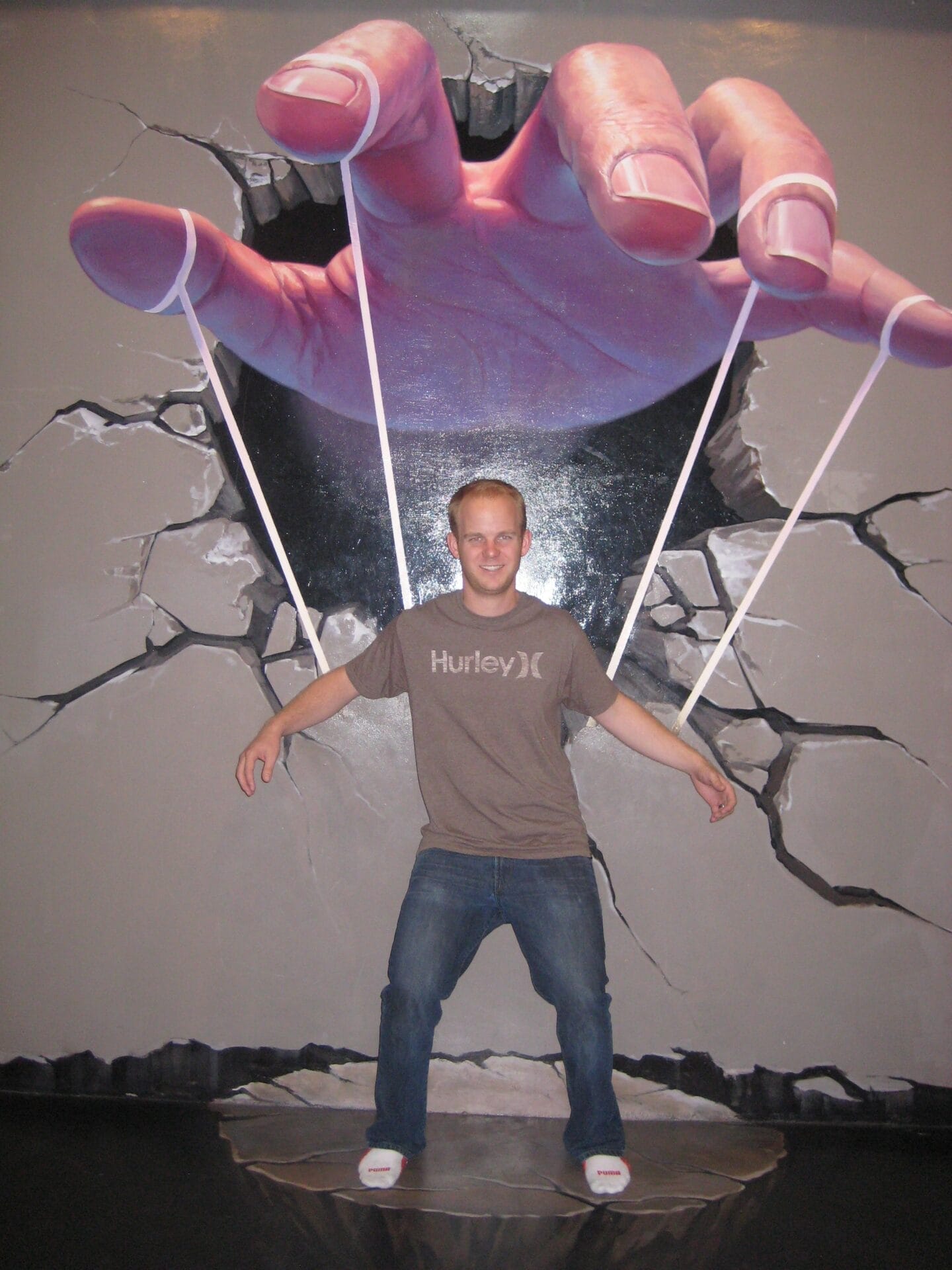 perspective and illusions tricks with art