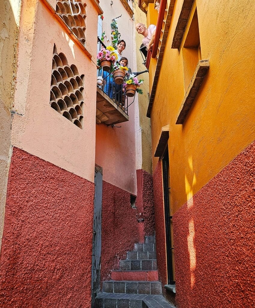 Callejon de besos - must see in Guanajuato Mexico