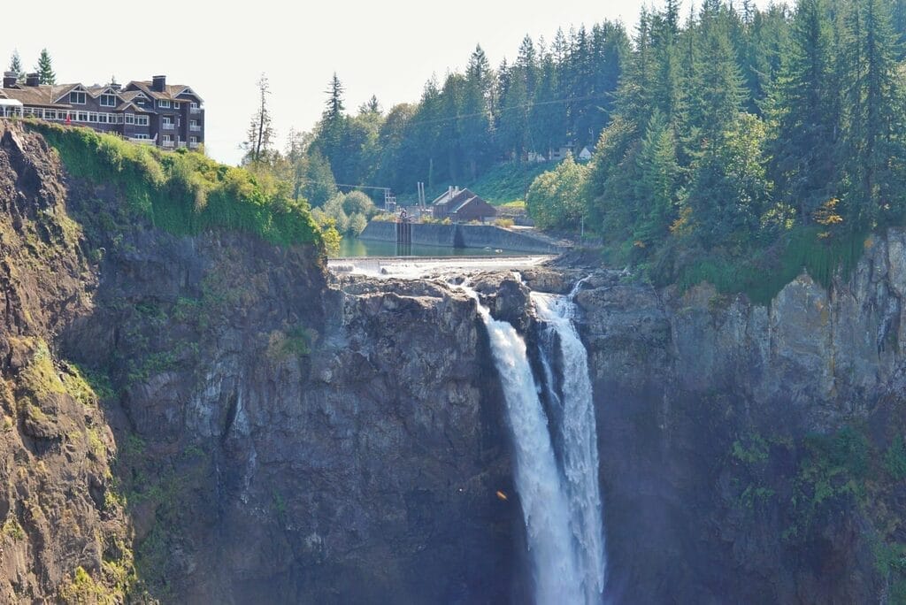 Snoqualmie Falls - weekend itinerary Seattle