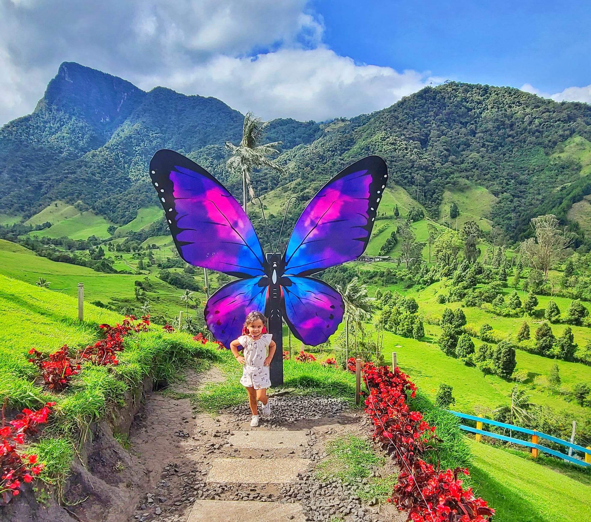 Cocora Valley Photo props - what to do in Salento